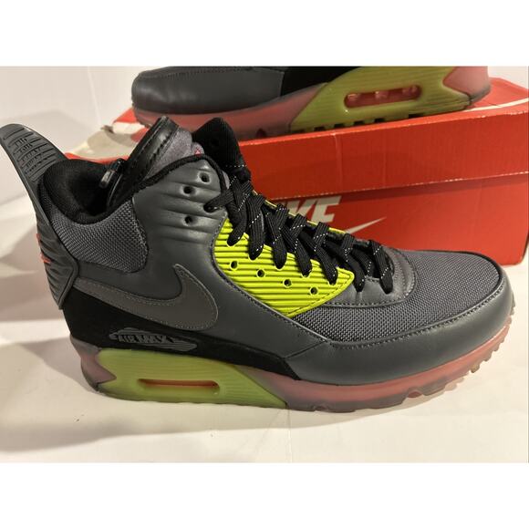 Size 8.5-Nike Air Max 90 Sneakerboot Hyper punch Color Brand NEW W OG BOX main image 13